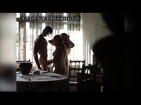 ❤️ Els amics sexuals conviden un home gegant i un trio amb ell ❤ Vídeo de merda  a nosaltres ca.porngifmag-com.ru ❌️❤